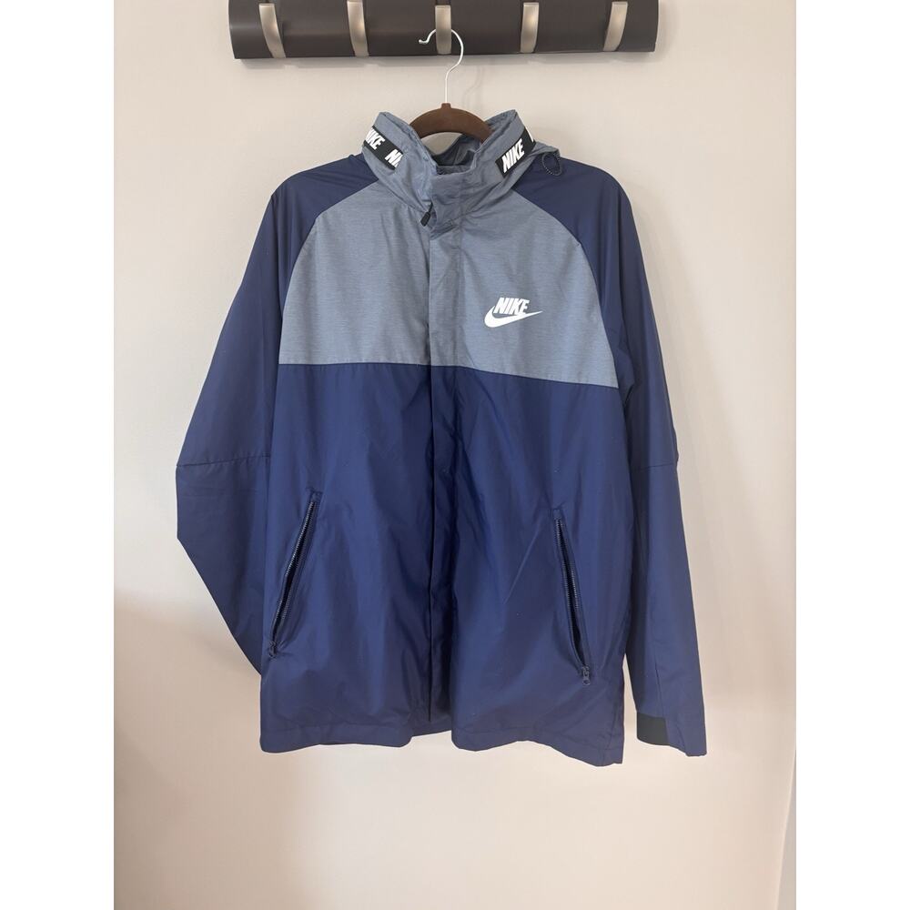 Nike Lightweight Windrunner Polyester Hooded Jack… - image 1